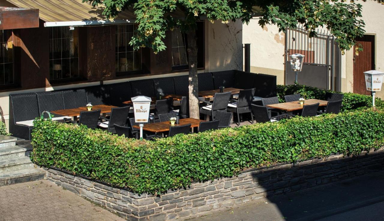 Weinhaus Weis 3* Leiwen